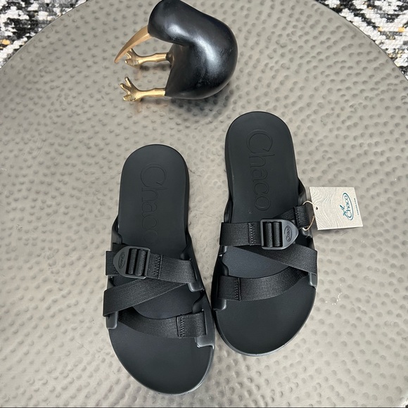 Chaco Men’s Chillos Slide Sandal in Black in 8 - Picture 2 of 4